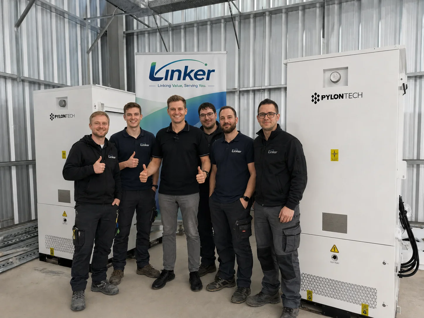Linker Ingenieurteam und Pylontech BESS gewerbliche Speicherschrank-Anlage