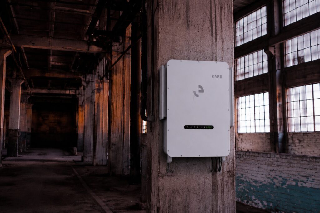 Commercial Facilities Subject to Strict 100 kW Utility Connection Caps