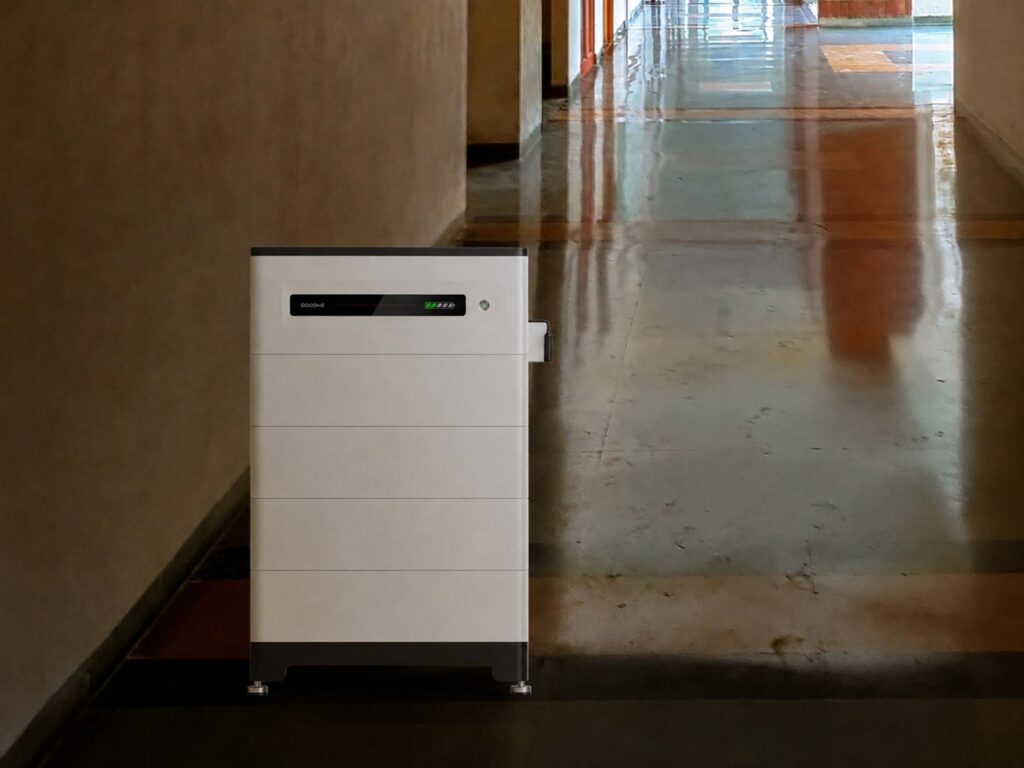 GoodWe Lynx Home F 13,10 kWh (PCU-Basis + 4 x LX F3.3-H)